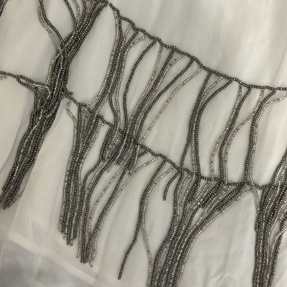 Abbeline size S cream Beaded top - Picture 2 of 3